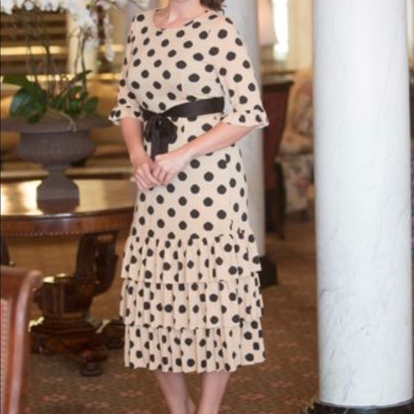 Dresses & Skirts - •RePosh• Dainty Jewell’s Dress